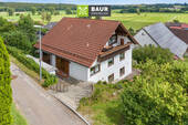 Luftaufnahme - 360° I Einfamilienhaus mit Einliegerwohnung in Mengen-Rosna, sofort verfügbar!