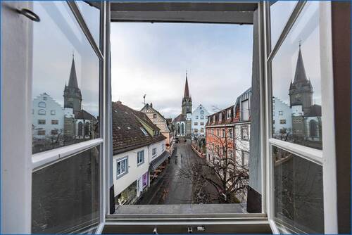 Blick Münster - Etagenwohnung mit 144,60 m&sup2; in Radolfzell am Bodensee zum Kaufen