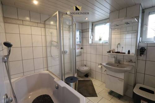 das gut ausgestattete Bad - 