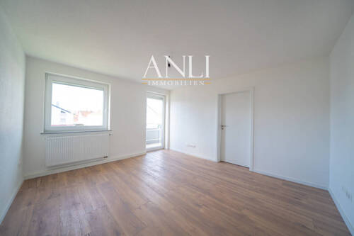 Wohnzimmer 1 - 3 Zimmer Wohnung Weißenhorn - 3 Zimmer Etagenwohnung zum Kaufen in Weißenhorn
