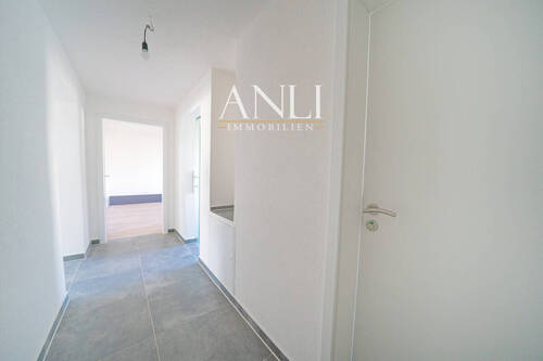 Flur 2 - 3 Zimmer Wohnung Weißenhorn - 