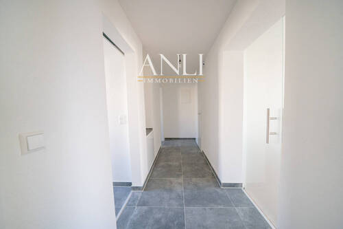 Flur 1 - 3 Zimmer Wohnung Weißenhorn - 