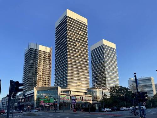 Regus_Mundsburgtower_Germany_Centre 3914_Building - Büro zur Miete in Hamburg