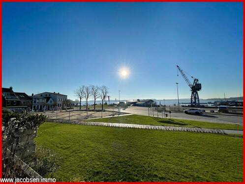Ausblick vom Balkon - 'Licht, Wasser, Weite' - attraktive 4-Zimmer-Wohnung in traumhafter Schlei-Lage