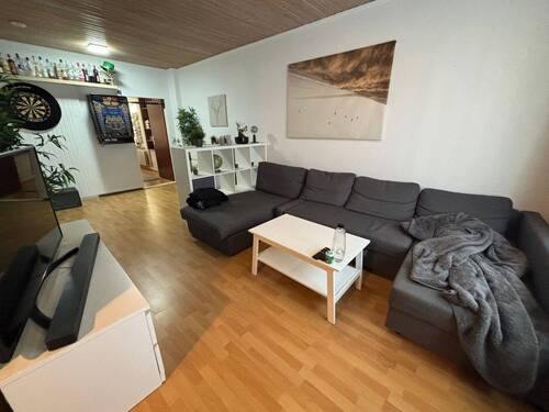 Wohnzimmer - 2 Zimmer Etagenwohnung in Bremen