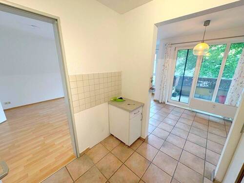 Küche - mit Blick auf den Essbereich - 