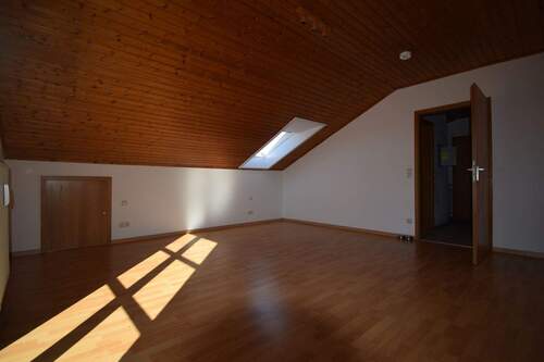 Schlafzimmer (2).JPG - 