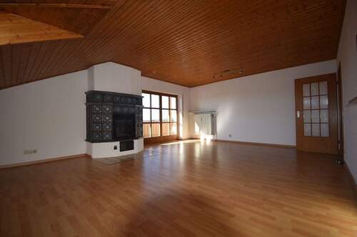 Wohnzimmer (2).JPG - 2 Zimmer Etagenwohnung in Bad Griesbach i.Rottal