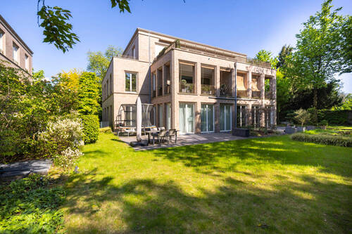 Haus Rückansicht - 3 Zimmer Etagenwohnung zum Kaufen in Düsseldorf / Stockum