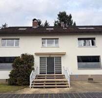 Büroflächen Praxisräume - 850,00&nbsp;EUR Kaltmiete, ca.&nbsp; 100,00&nbsp;m&sup2;&nbsp;Wohnfl&auml;che in Nürnberg (PLZ: 90469) Falkenheim