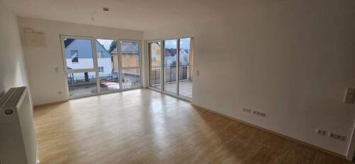 Essen/Kochen/Wohnen - 2 Zimmer Etagenwohnung zur Miete in Regenstauf