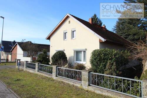 Ansicht - Einfamilienhaus mit Nebengebäude in Kolkwitz