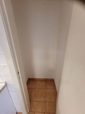 Einblick Speisekammer - 