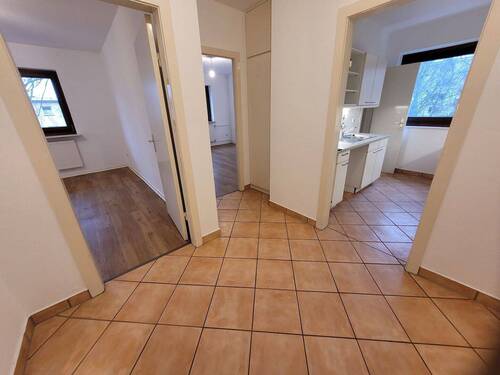 Einblick Flur Bild 2 - 2 Zimmer Etagenwohnung in Hamburg