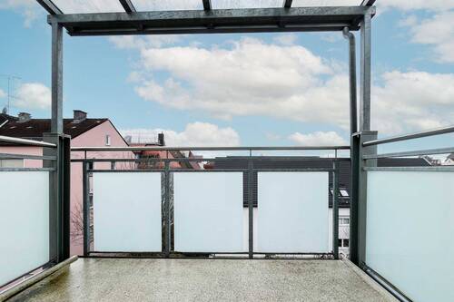 Balkon - Etagenwohnung mit 62,10 m&sup2; in Augsburg zum Kaufen