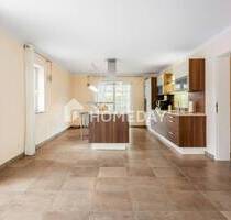 Stilvolles Einfamilienhaus mit Wintergarten, Terrasse und gehobener Ausstattung - Pohlheim Watzenborn-Steinberg