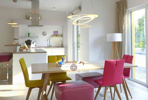 Essen - Mehrfamilienhaus, Wohnhaus mit 214,00 m² in Offenbach zum Kaufen