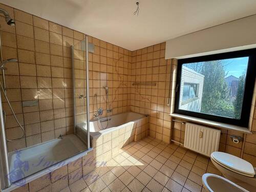 EG Badezimmer 1.1 - 