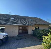 Großzügiges Einfamilienhaus mit 8 Zimmern, 3 Balkonen & idyllischem Ausblick in Lage Hörste