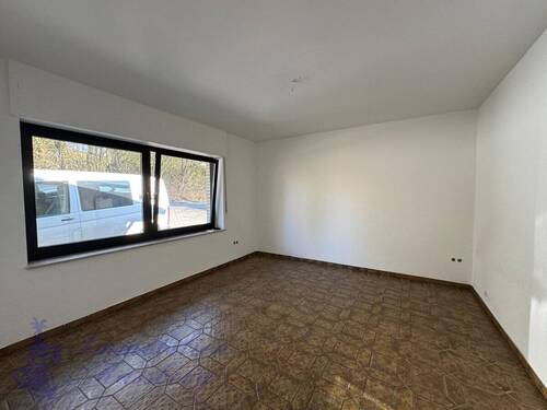 EG Zimmer 1.1 - Einfamilienhaus mit 250,00 m&sup2; in Lage zur Miete