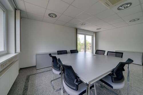 Büro OG - 
