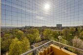 Blick nach Süd-Westen - 3 Zimmer Etagenwohnung in Stuttgart