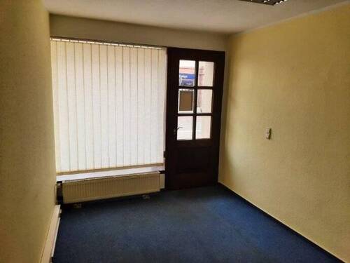 Bild 3 - Single-Büro in Eilenburg-Stadt - 160,00&nbsp;EUR Kaltmiete, ca.&nbsp; 30,00&nbsp;m&sup2;&nbsp;Wohnfl&auml;che