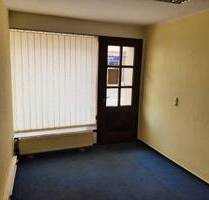 Single-Büro in Eilenburg-Stadt - 160,00&nbsp;EUR Kaltmiete, ca.&nbsp; 30,00&nbsp;m&sup2;&nbsp;Wohnfl&auml;che in Eilenburg (PLZ: 04838)