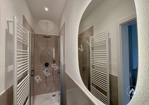 Kopie von Reserviert-7 - 