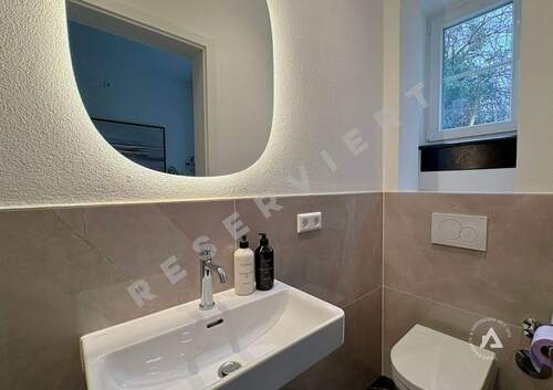 Kopie von Reserviert-6 - 