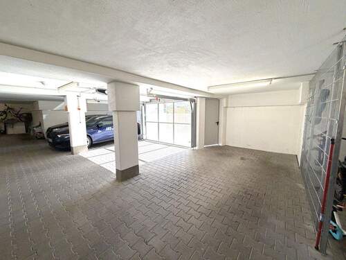 sicherer Garagenstellplatz - 