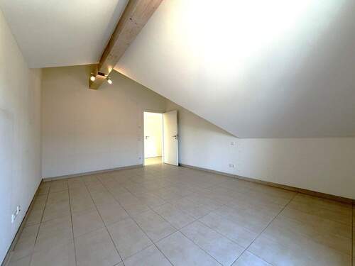 Schlafzimmer - 3 Zimmer Etagenwohnung in Weinstadt