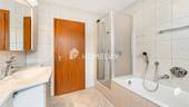 EG Badezimmer 2 - 
