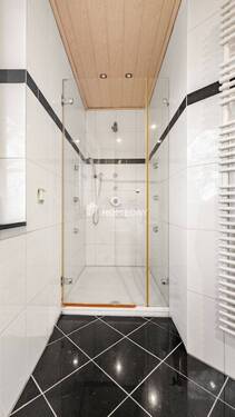 1. OG Badezimmer 1 2-1 - 