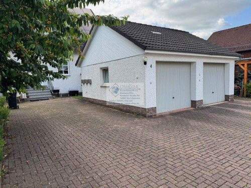 IMG_3286 Garagen schräg - 