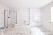 Whg. 1 Badezimmer - 