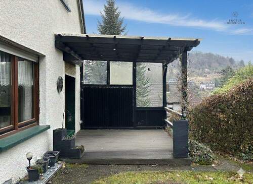 überdachter Freisitz Erdgeschgoss - 