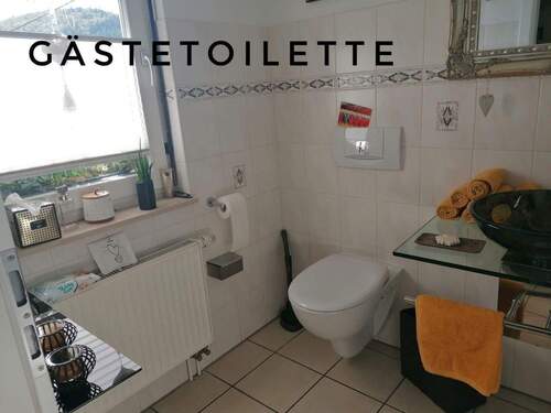 Gäste-WC Erdgeschoß - 