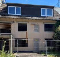 Zentrumnahes großzügiges Ein-Zweifamilienhaus mit Garten (Zwangsversteigerung) - Speicher