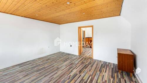 1. OG Schlafzimmer 2 - 