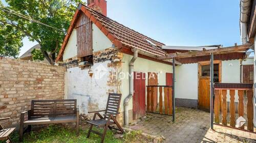 Nebenhaus 2 - 