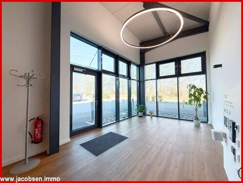 Gewerbe - Eingangsbereich - 