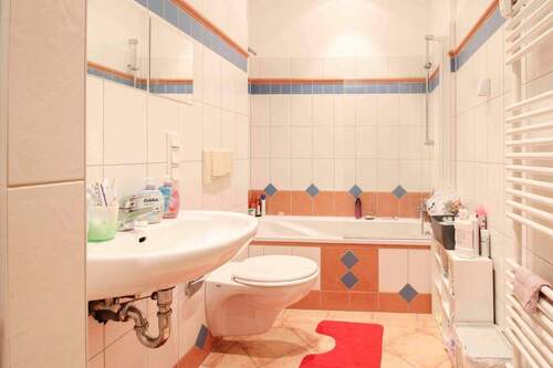 Badezimmer - 2 Zimmer Einfamilienhaus in Chemnitz