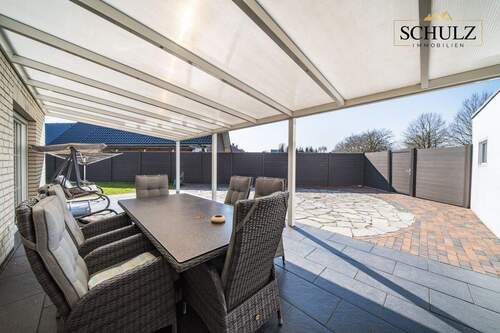 überdachte Terasse - 