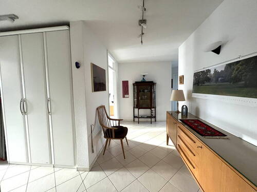 Diele - Etagenwohnung mit 114,50 m&sup2; in Wolfschlugen zum Kaufen