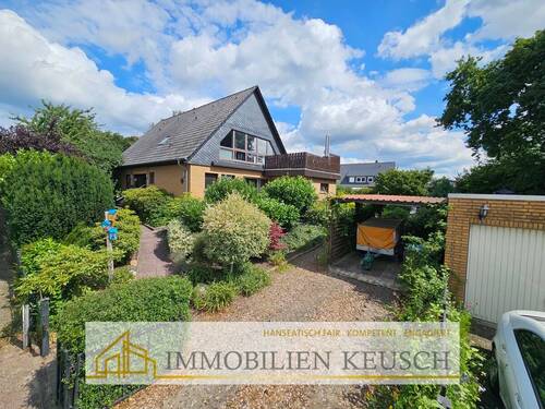 Traumhaus in ruhiger Sackgasse - 1-2Fam.-Haus in ruhiger Sackgasse mit TRAUMgarten, Teich, Grillterrasse, Doppelgarage & vieles mehr.