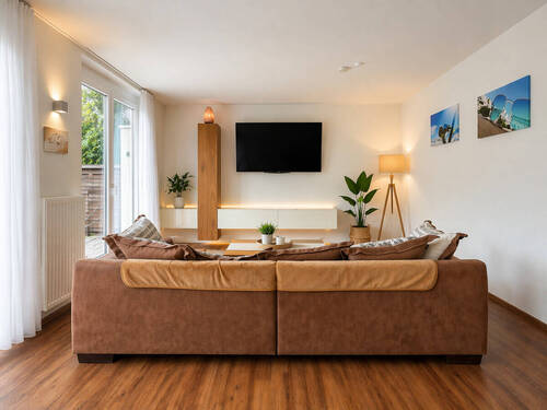 Wohnzimmer - 5 Zimmer Einfamilienhaus zum Kaufen in Bad Dürrheim