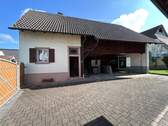 Einfamilienhaus mit Anbau Schopf - 
