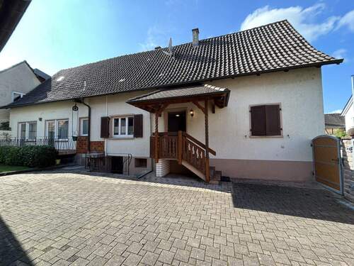 Hauptwohnhaus - 4 Zimmer Einfamilienhaus in Forchheim