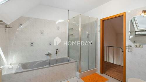 1. OG Badezimmer 2 - 